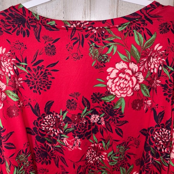 Pioneer Woman Shirt Size XXXL V-Neck Top Red Floral Country Ranch - Picture 11 of 14